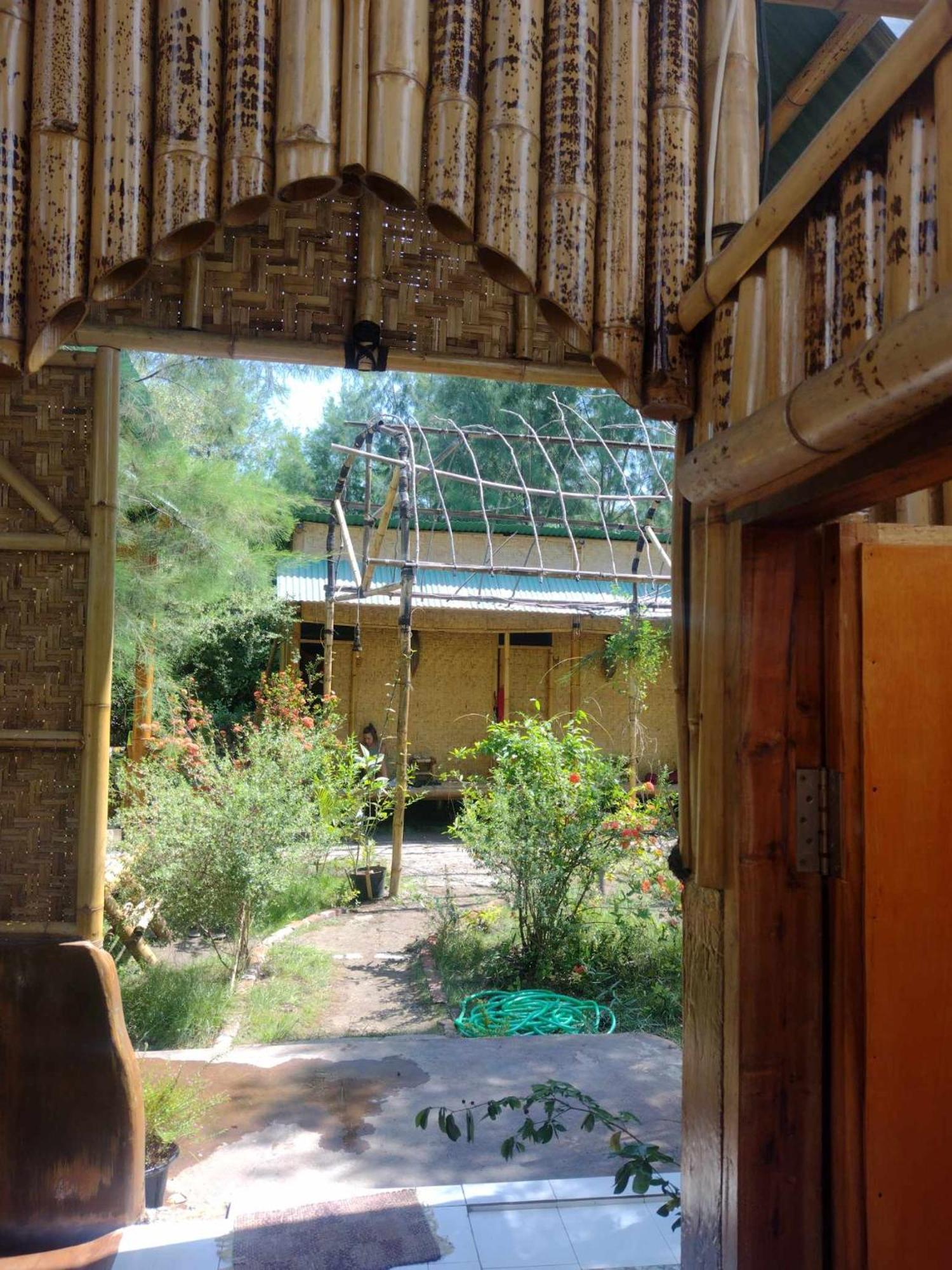Uncle Hippie'S Dream Vandrarhem Gili Meno Exteriör bild