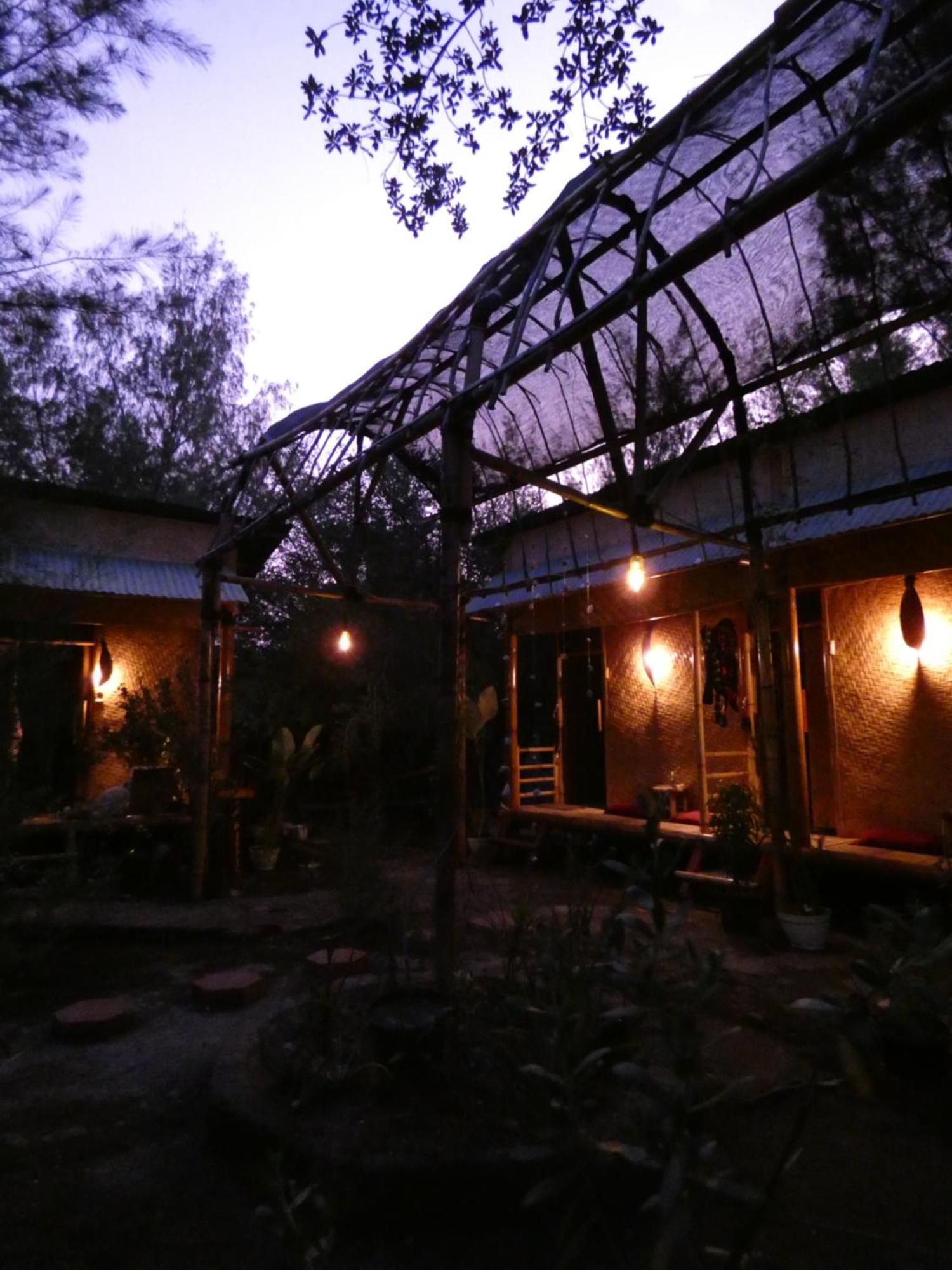 Uncle Hippie'S Dream Vandrarhem Gili Meno Exteriör bild